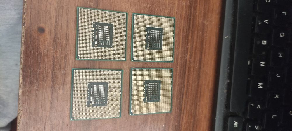 Procesor Laptop intel Core i5 generatia 2 - i5-2410m i5-2450m i5-2520m