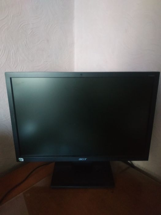 Монитор 20                               В рабочем состоянии