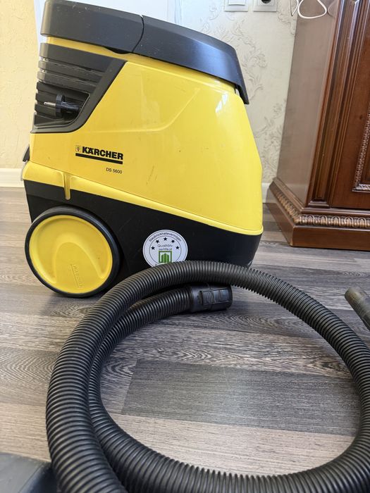 Пылесос водяной Карчер