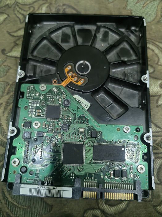 продам два жестких диска