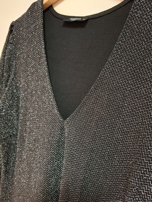 Рокля със сребристи нишки Reserved L