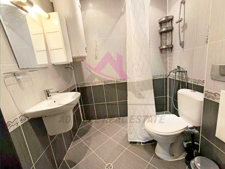 Дава се под наем Двустаен апартамент в Варна, Левски - 68 кв.м за 614 € - Снимка #4