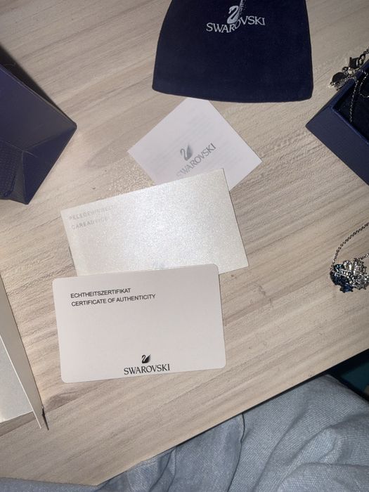 Колие Swarovski ново