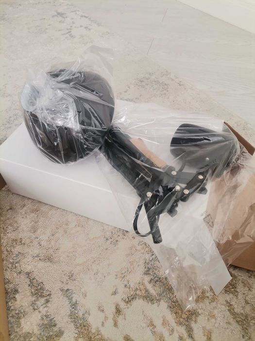 Настольная лампа (Светильник)