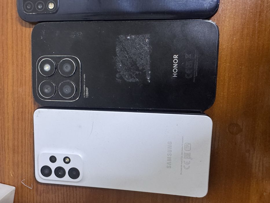 Продам 7 телефонов разных моделей