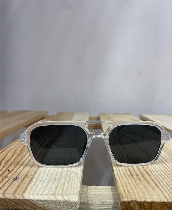 Солнцезащитные очки!!!