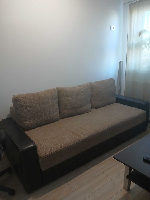 2 canapele la pret excelent