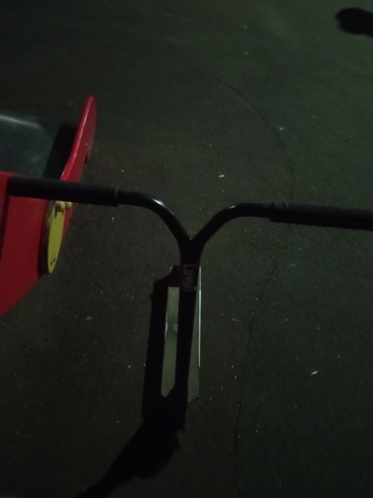 Продаю самокат  Limit