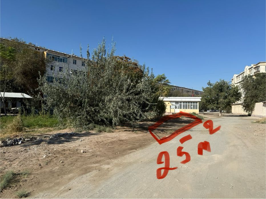 Озик овкат дукони учун ер 25м2 сотилади