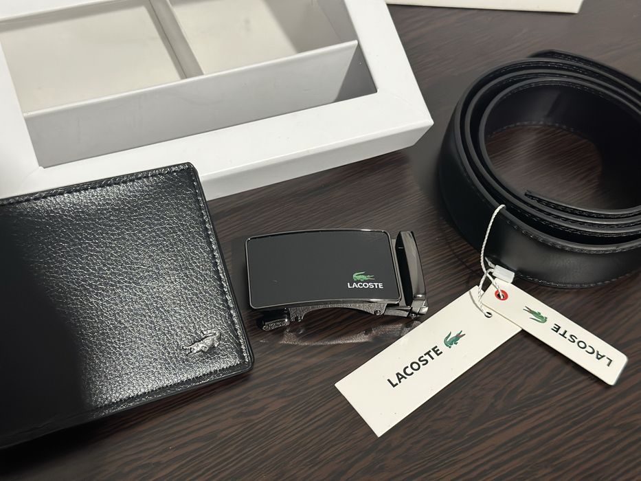 Нов подаръчен комплект портфейл и колан Lacoste от естествена кожа
