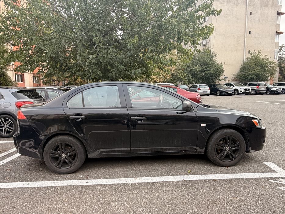 MITSUBISHI Lancer 0 — imagine 3