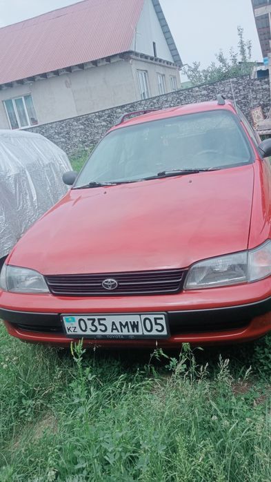 Продам Тойота карина е