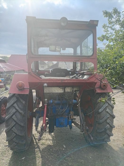 Tractor universal650