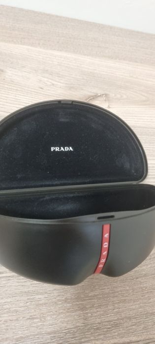 Оригинален  Калъф за очила PRADA