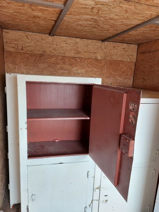 Сейфы в хорошем сост