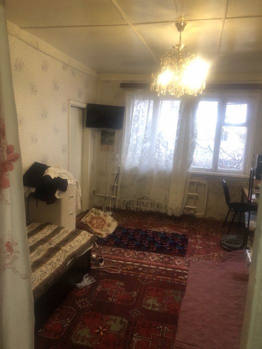 Продажа спутник 4 2/2/2 33000& деревяжка