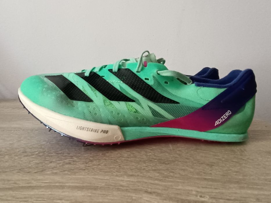 Cuie/crampoane atletism Adidas / Adizero  SP2 mărimea 42 ( 2/3 ).
