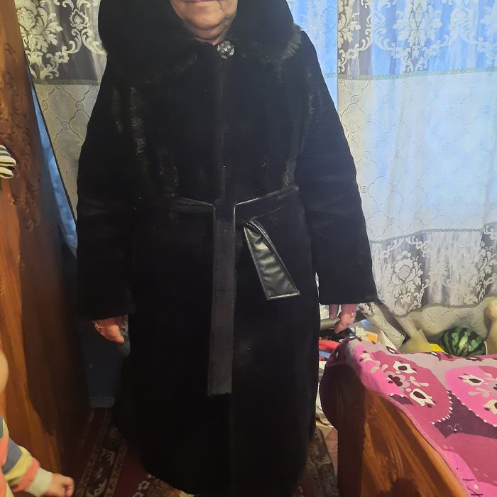 Продам шубу.50 размер