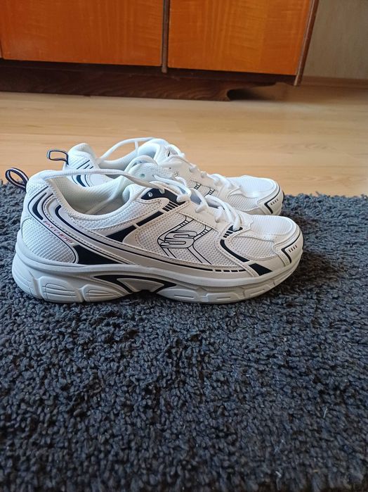 Дамски обувки Skechers-Dina-Sport
