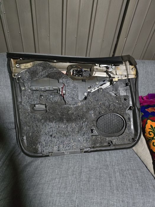 Лэнд крузер Прадо 120,дверные карты.