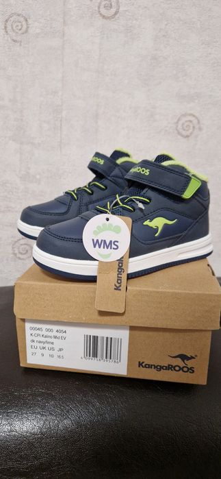 Чисто нови маратонки/боти за момченце 27 номер.