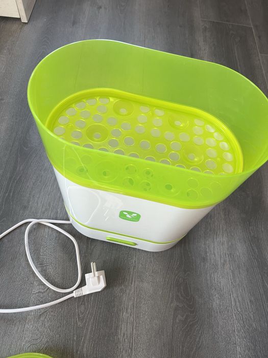 Електрически парен стерилизатор Cangaroo-60 лв