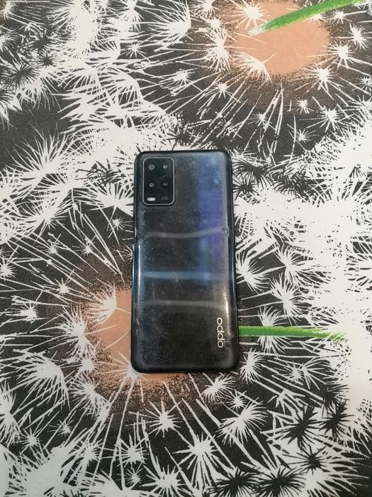 Продам OPPO A54 память 64/6