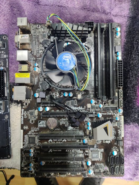 Placa de baza ASRock msi