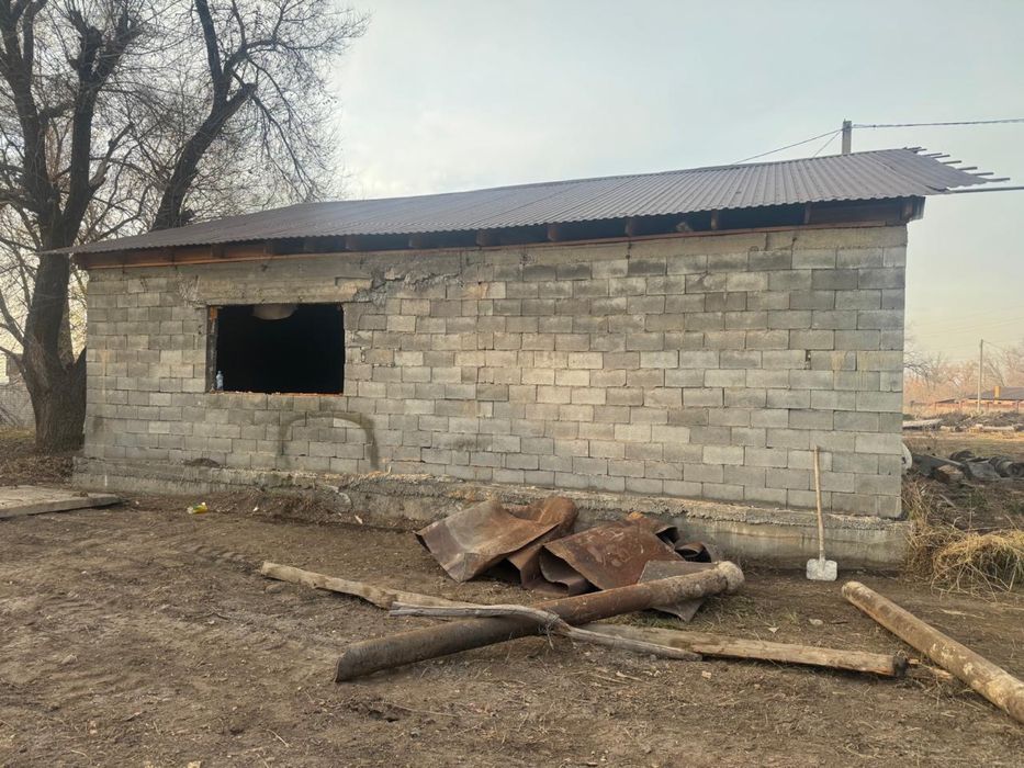 Продам дом на разбор