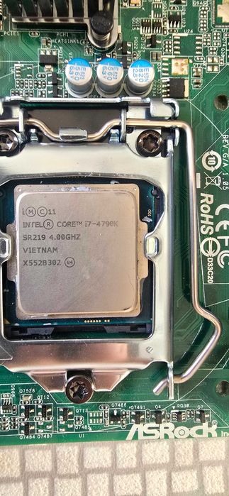 ASRock IMB-181-D Mini-ITX + i7-4790K + 16GB + охладител Scythe (NAS/сървър)
