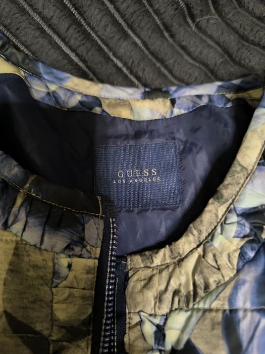 Куртка Guess. Осень -весна. Размер 46