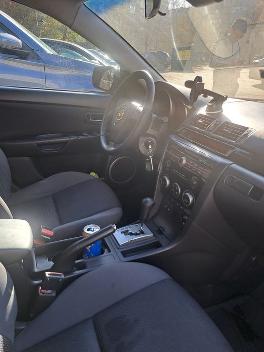 Продается авто МАЗДА 3 2008 года
