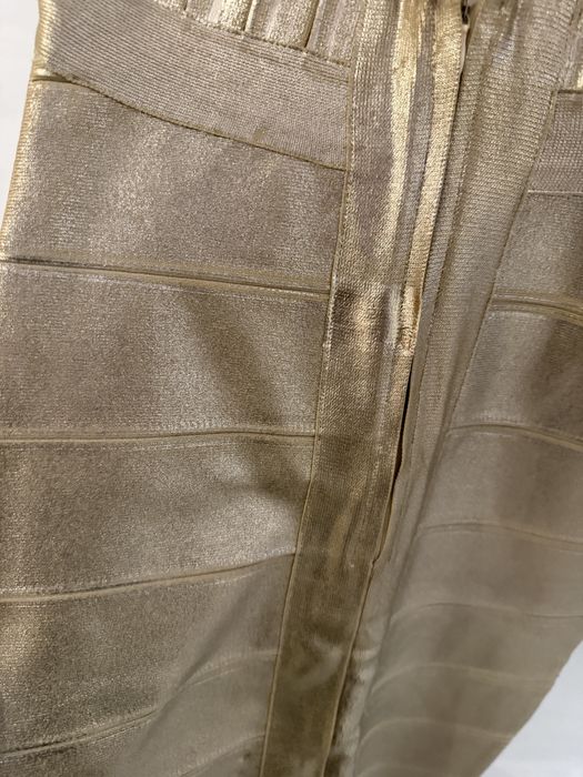 Рокля златиста С-М НОВА