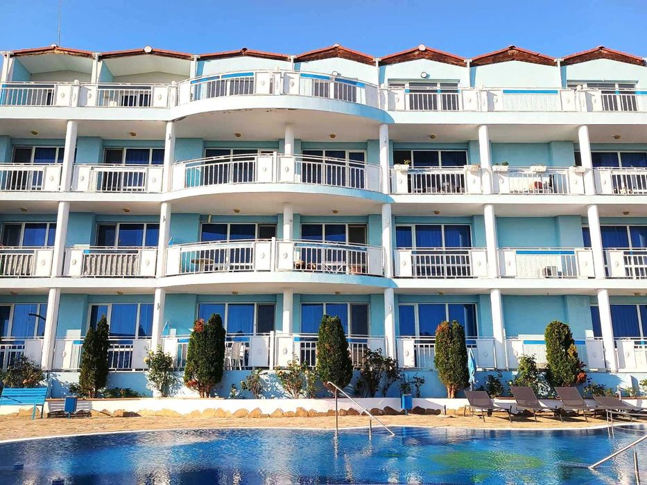 Дава се под наем Тристаен апартамент в с. Кошарица, Област Бургас - 106 кв.м за 305.49 € - Снимка #11