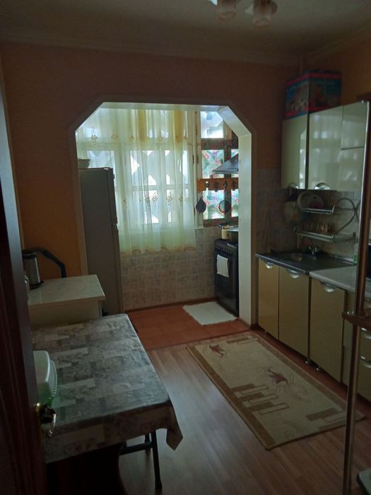 Продается квартира  с мебелью и техникой срочно поселок улугбек