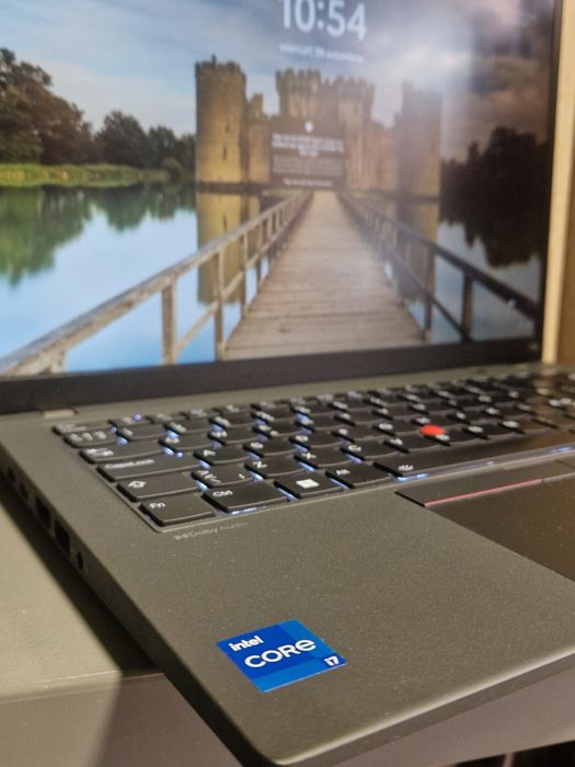Ultrabook Lenovo ThinkPad T14 Gen 4 - i7 13th - 32 GB - 4 TB