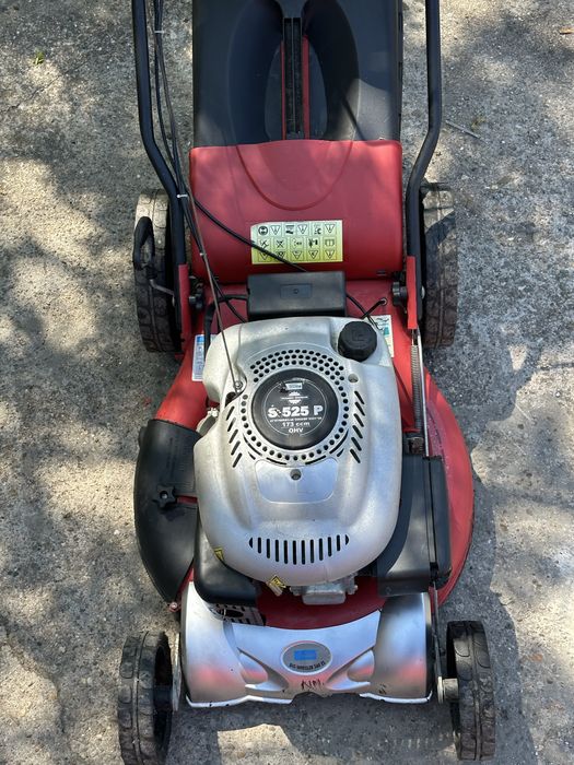 Беньинова самоходна косачка Gude