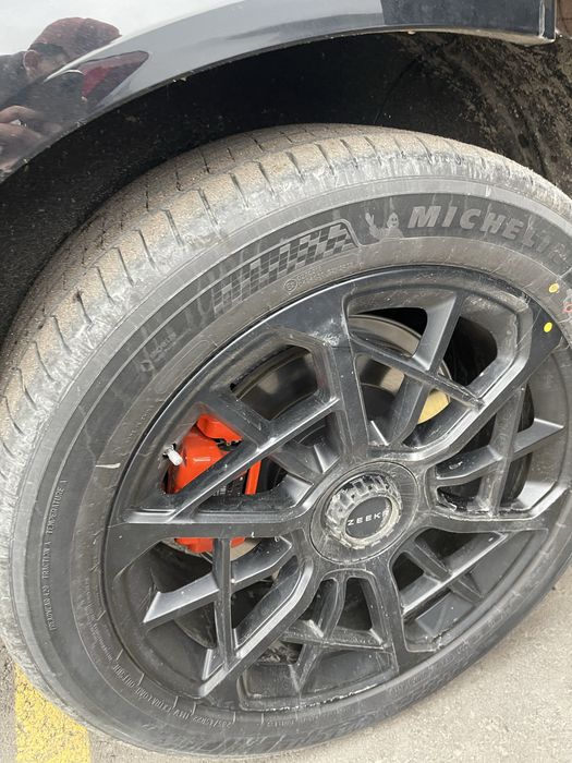 ZEEKR 9x Ultra 70 кв фулл в наличии янги машина