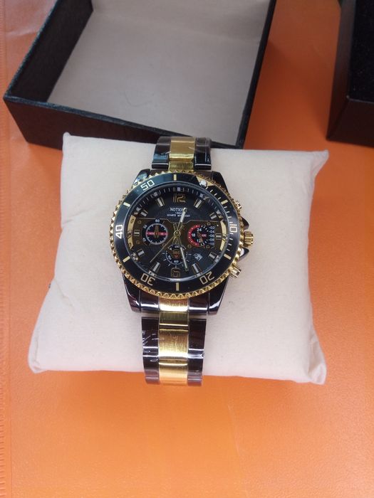 Мъжки часовник кварцов