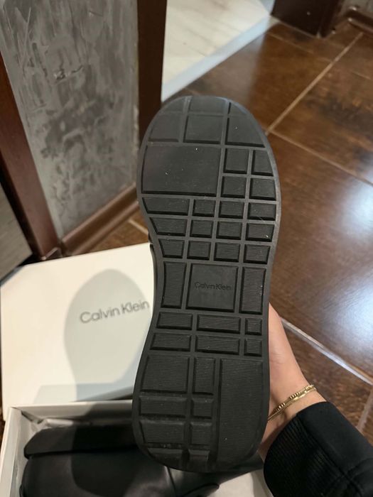Маратонки сникърси  Calvin Klein  и долнище