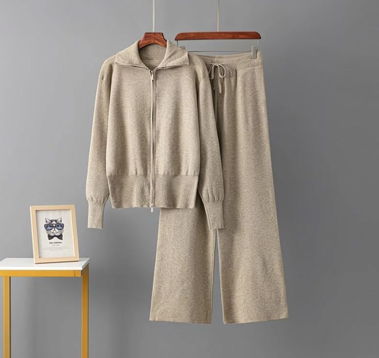 Теплая двойка бежевая