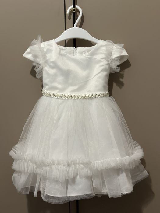 Продам платье для девочки