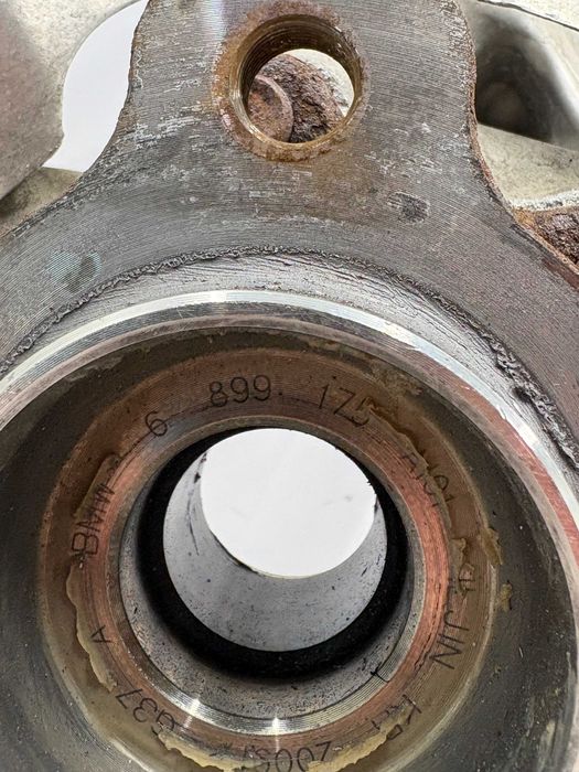 Преден Десен Шенкел С Лагер За БМВ 1 Ф70 2 Ф74 У06 6890172 6899175 BMW 1er F70 2er F74 U06