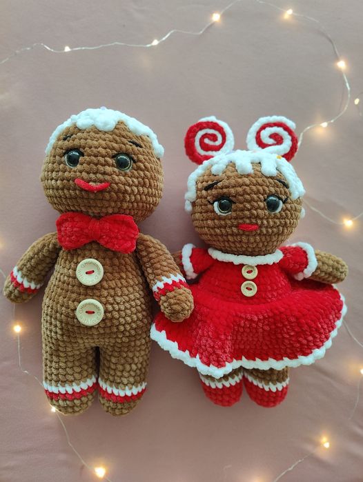 Двойка джинджифилови човечета