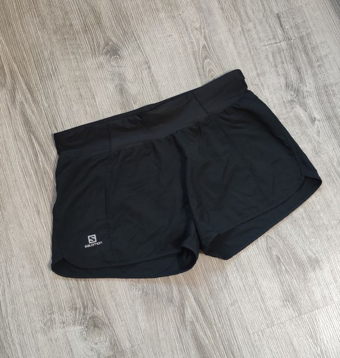 Salomon L size ДАМСКИ къси панталони в отлично състояние