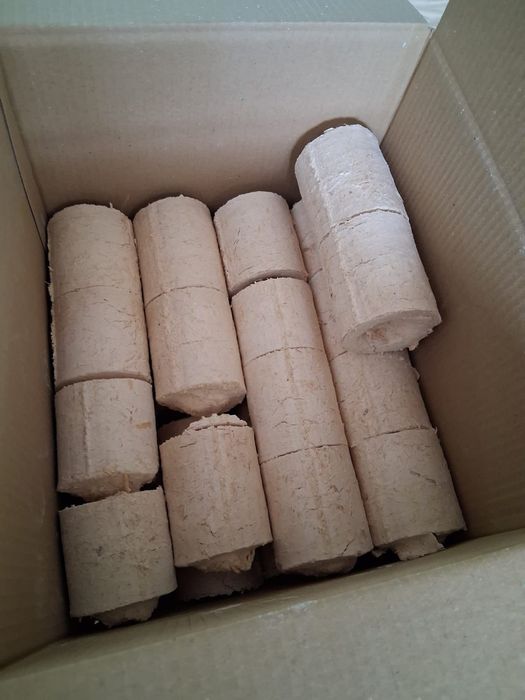 Brichetele  din mesteacăn, tei, frasin și stejar