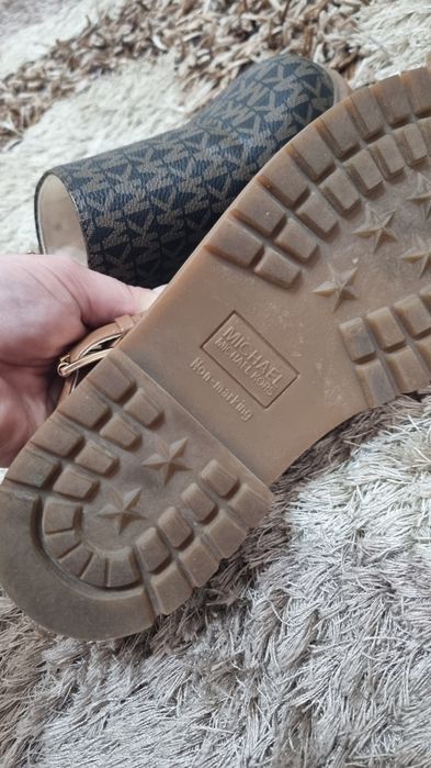 Pantofi decupati la spate Michael kors