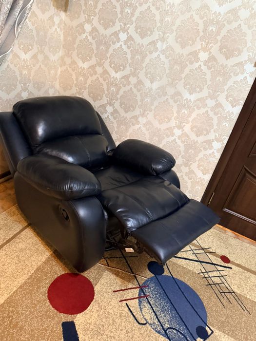 Кресла-релайнеры б/у