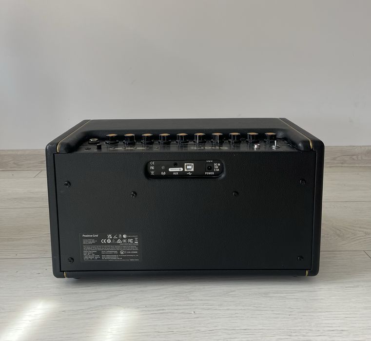 Amplificator spark 40 positive grid