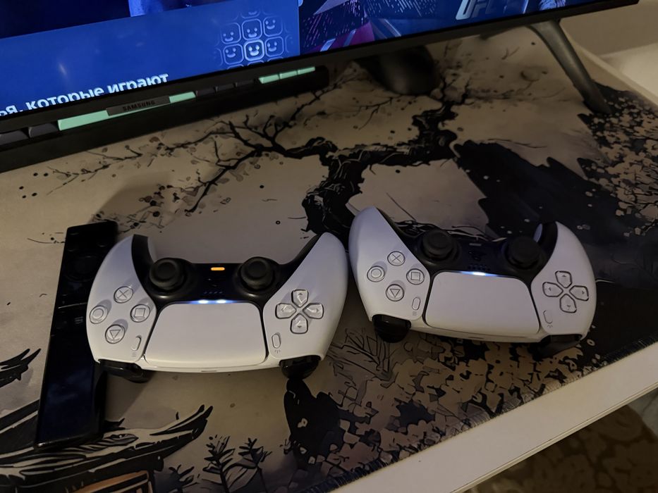 Sony Playstation 5 2 джостика